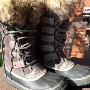 Sorel Joan of Ark boots